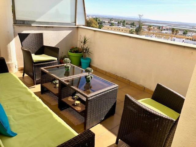 Gatu Premium Atico Parra, Parking, Piscina Comun, Terraza, Wifi Solo Familias O Grupos De Mayores De 25 Anos Apartment El Puerto de Santa Maria Exterior photo